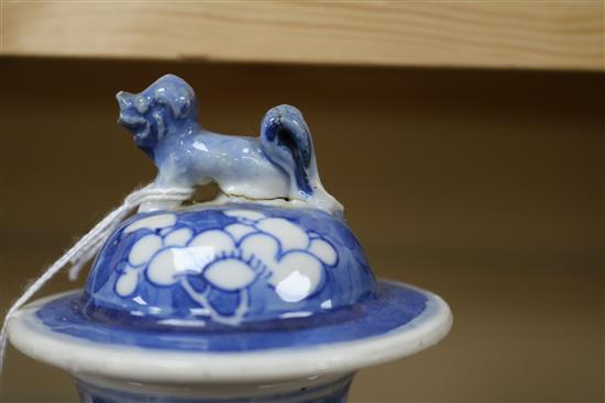 A pair of Chinese blue and white vases and covers, late 19th century height 31cm